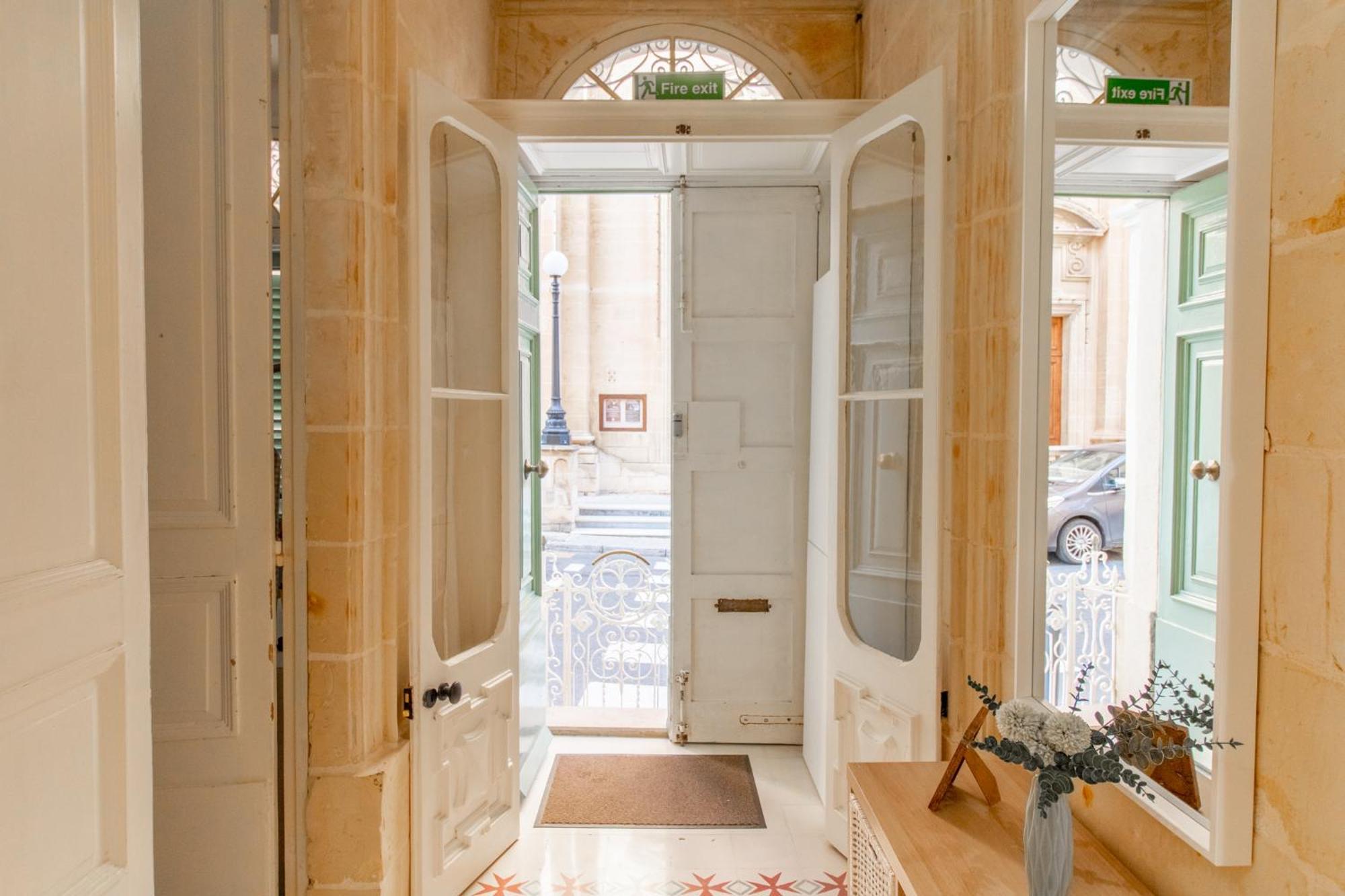 15 Main Gate Aparthotel Birgu Ngoại thất bức ảnh